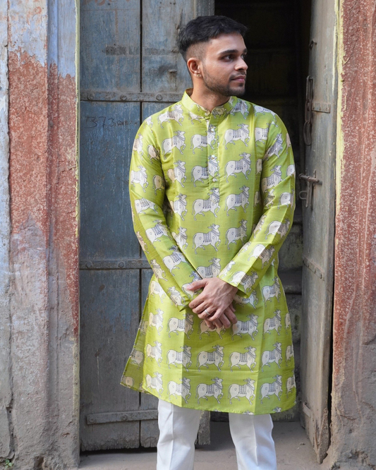 Nandvir Kurta Pajama Set