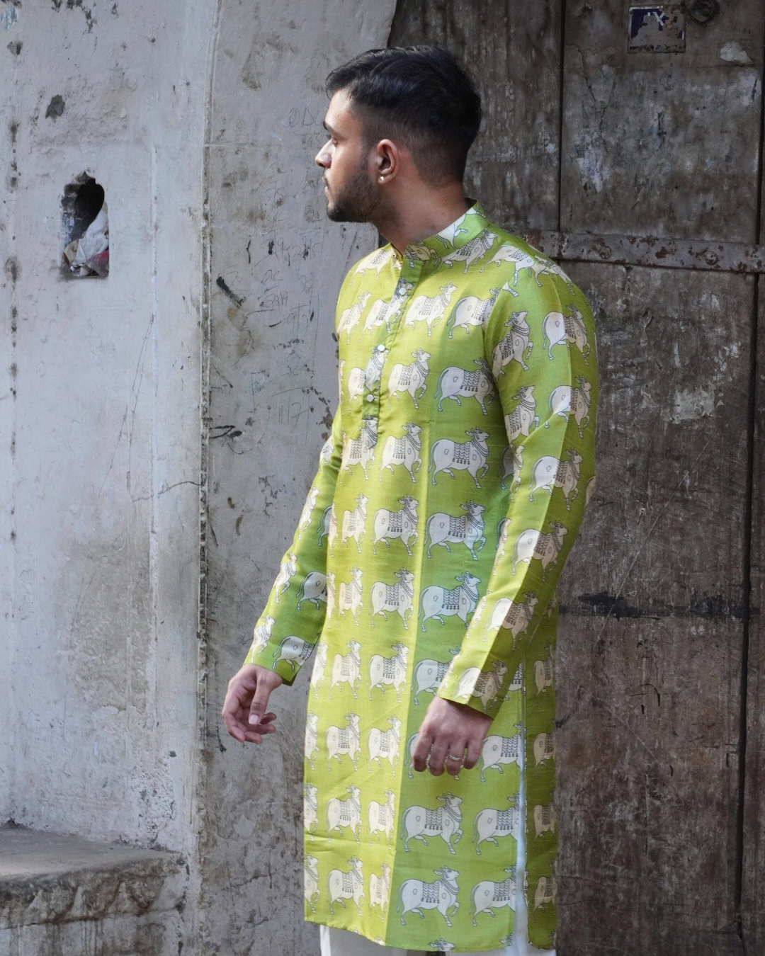 Nandvir Kurta Pajama Set