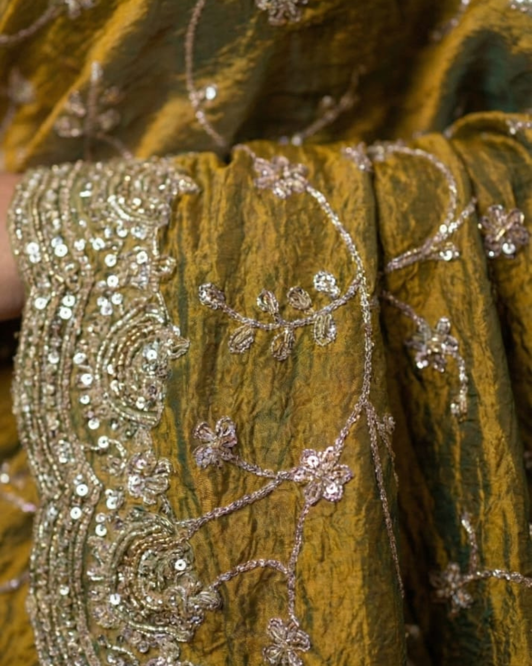 Georgette Two-Tone Saree